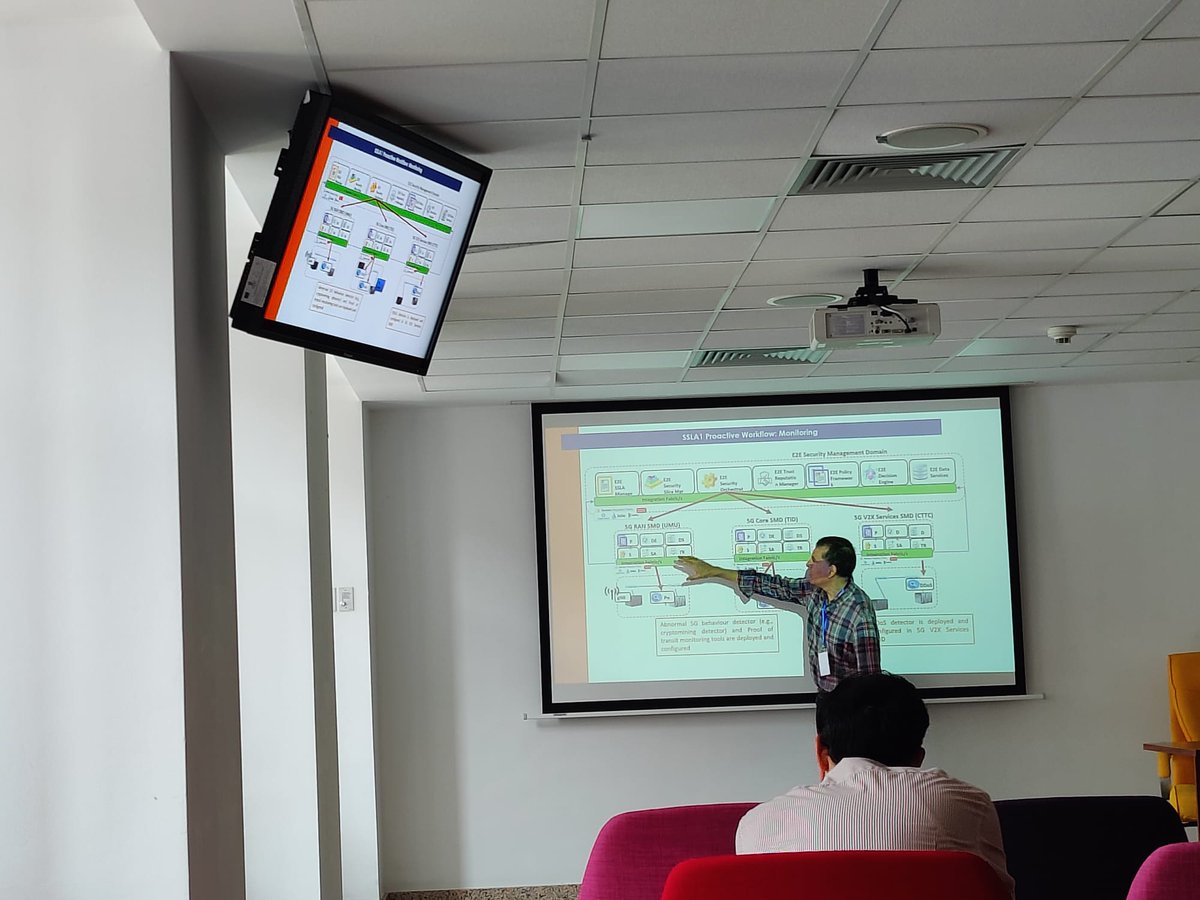 ispdc2023's tweet image. ISPDC 2023 - day 2
@AntonioSkarmeta - Policy Based Security Management towards 6G Networks and the Continuum
@ispdc2023 @orangeromania