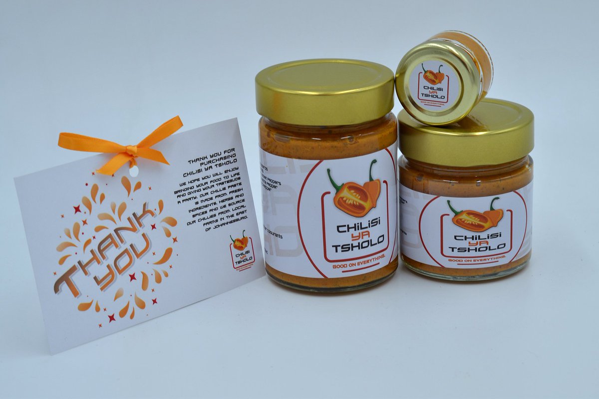 Queen_Tsholo's tweet photo. Morning @thomasmsengana &amp; @skhumbi ☕️🖐🏾 This is Tsholo, founder of #ChilisiYaTsholo Just letting you know that I have left you a sample of my Chilli Paste at Kaya House reception. Hope you enjoy it and I can't wait to hear your reviews of it. Thank you 🙏🏽 #KayaDrive https://t.co/kB6tt2MjDI