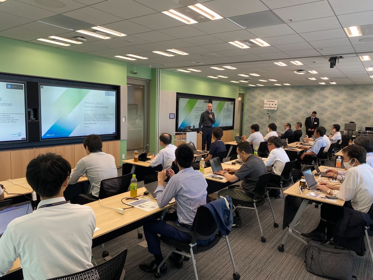VMware_Japan's tweet photo. SASE Partner Roadshow in Tokyo 2023開催中🔔
多くのパートナー様に参加いただき、最新アップデートをお届け！
7月13日-14日は大阪で開催します！！皆様にお会いできることを楽しみにしています🎶
#SASE #VMwareSASE #セキュリティ https://t.co/JXqHtdpDDZ