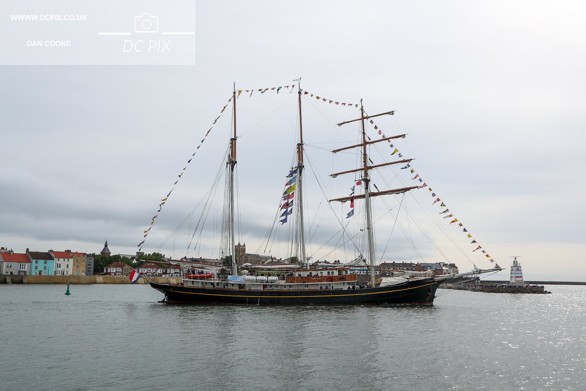 DC PIX LTD tweet media