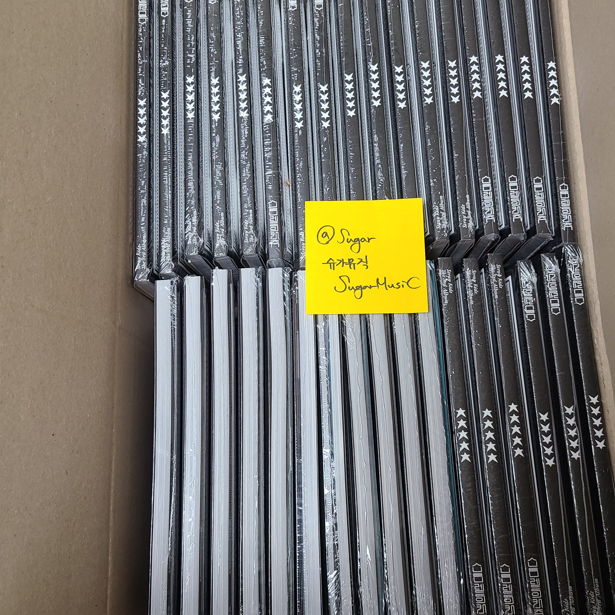 KPOP Albums WTS on Twitter: ““스트레이 키즈 Stray Kids 5-STAR 3rd album