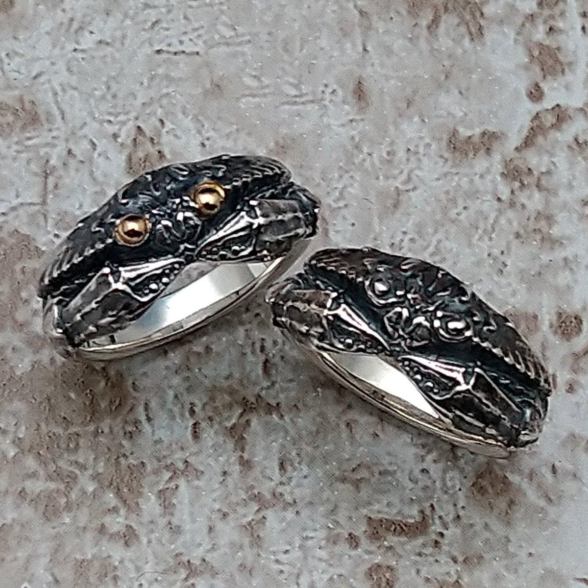 STRANGE_FREAK's tweet photo. あいつ、メッチャ見ている
ガザ "Metcha" ミテイル!完成
目をK18の2mm玉に変更、ライトなアレンジ。(右は通常版)
やばい メッチャ可愛い
@Mr_treiz
#SFDR146
#SFDCSTM
#SFDMK https://t.co/kiFXuK2LXY