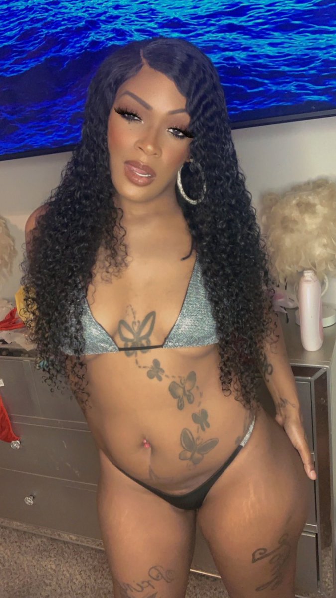 cinnamon642's tweet photo. Sexy mamas💨 https://t.co/pzwQwGZojW