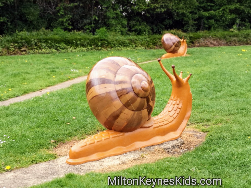 ConchArtefacts's tweet photo. Artefact: Snail Park 
Category: Park/play area
Location: Walnut Tree, Milton Keynes - England
Year: Approx. 2010s (exact year unknown)
Description: Free park with multiple snail scultpures and kids play areas. 

Source: https://t.co/56Jge9sHoU https://t.co/Jo9pRCrH3n