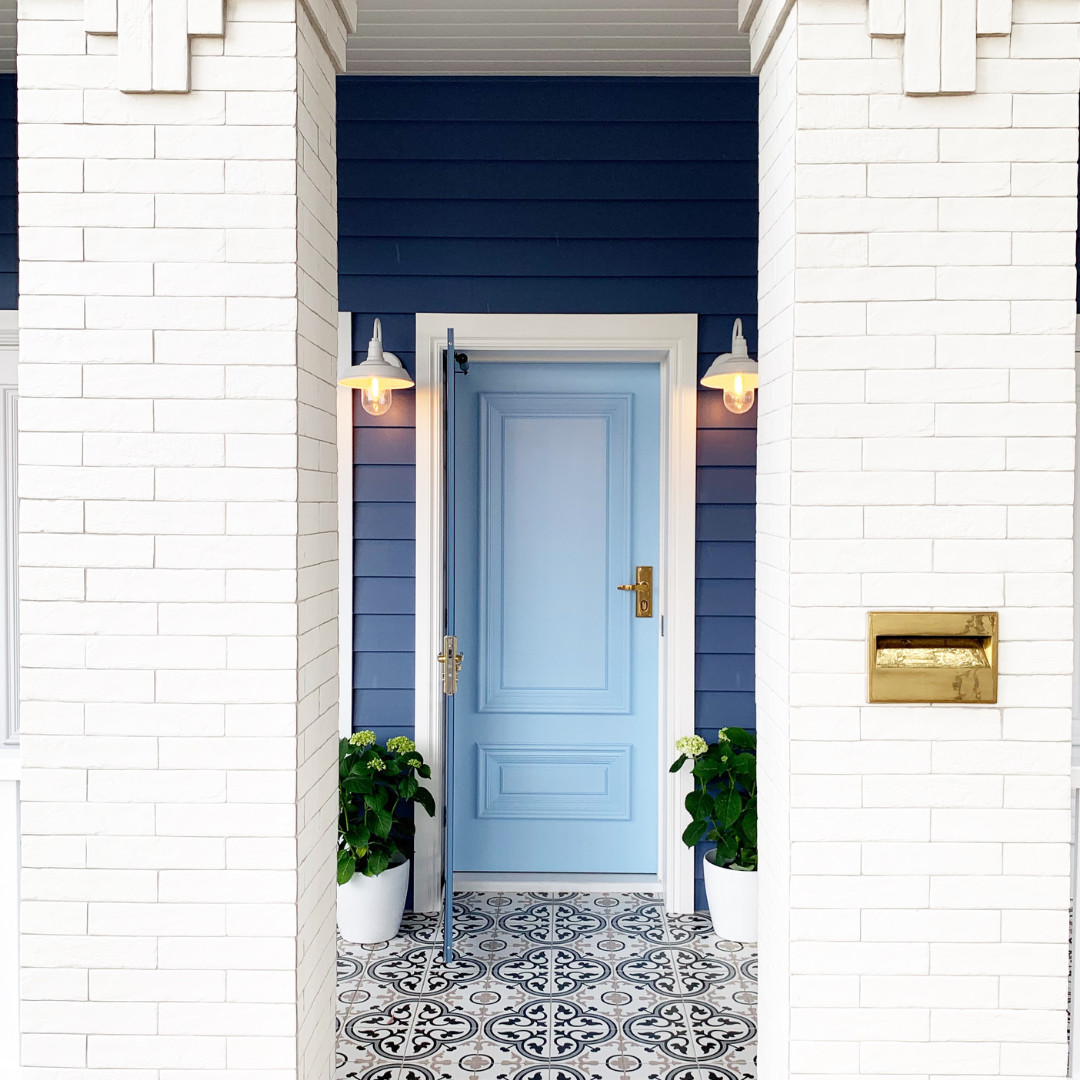 𝗣𝗿𝗼𝗱𝘂𝗰𝘁 𝗦𝗽𝗼𝘁𝗹𝗶𝗴𝗵𝘁 🔦

Who said only neutral colours could be used in a Classic home? 

If you're looking to achieve this look in your home, shop our Regency range via the link below 👇

🌐 humedoors.com.au/ranges/entranc…