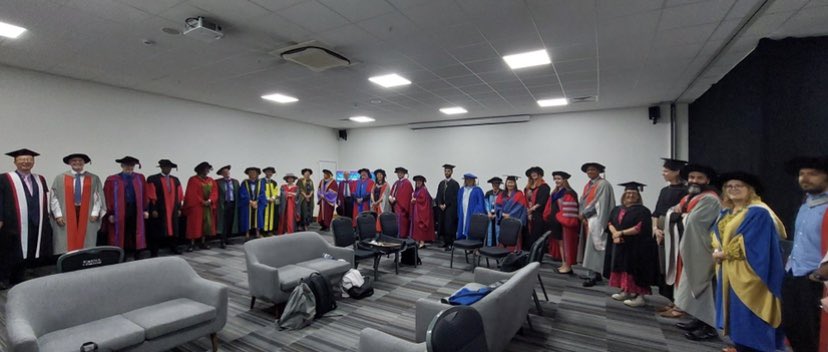 Ready for procession! Colleagues from #ccm and #dll ready for the @IOE_London graduation @professorliwei1 @GideonSappor @ruthiemacgee @EiriniGkouskou @DrRachaelLevy1 @GideonSappor and many many more! #weareIOE #uclgrad