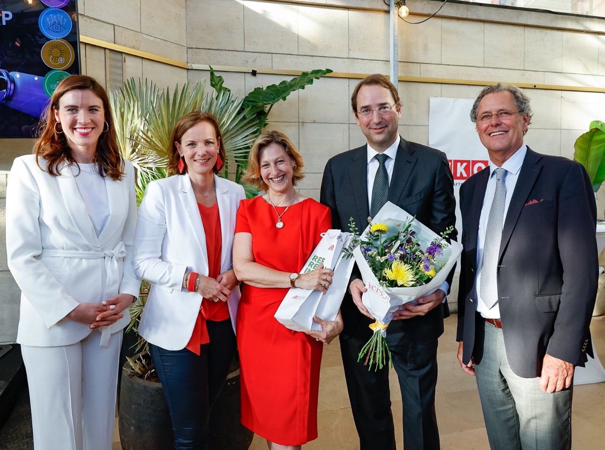Exzellente Kooperation in Brüssel - 🇧🇪 🇦🇹und 🇪🇺 - Verflechtungen auf allen Ebenen <a href="/wko_aw/">WKÖ AUSSENWIRTSCHAFT</a> <a href="/MarianaKuehnel/">Mariana MK</a> <a href="/SpalekMichael/">Michael Spalek</a> <a href="/AustriaatEU/">Austria at EU</a> &amp; Bot. Nikolaus Marschik <a href="/MoellerVeronika/">Veronika Moeller</a>