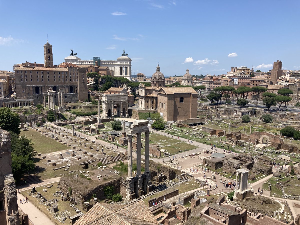 GemmaTidman's tweet image. What a 2 weeks it&apos;s been! The (hot) whirlwind of #ISECS2023 in Rome: mostly seeing some great papers, catching lovely colleagues all too briefly, and not realising some people I&apos;d have loved to see were even *there* until days later... 🤦‍♀️🤷‍♀️ (+ spotting book in sort-of wild)