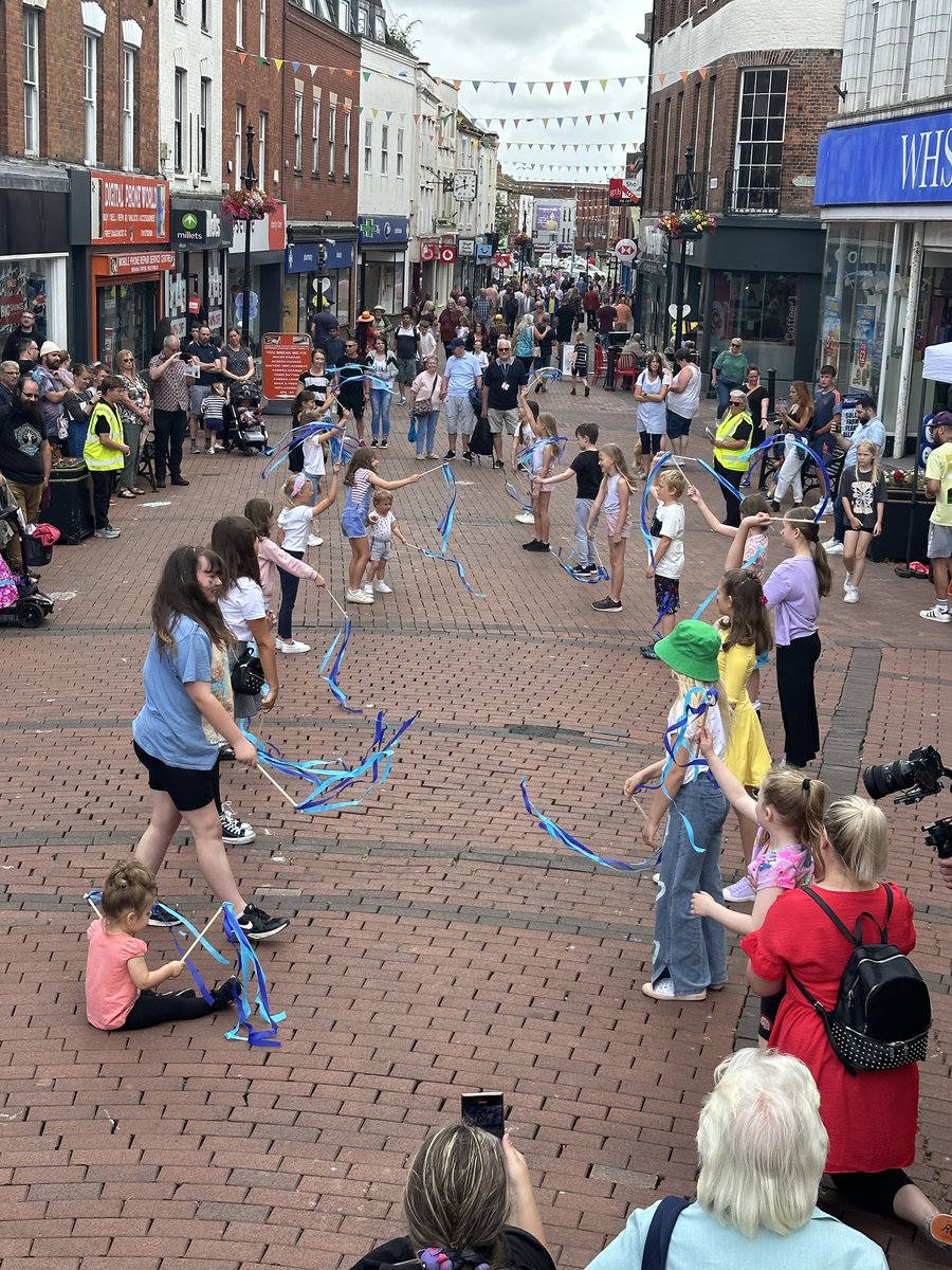 BQuaysideFest's tweet photo. 🧡🎵 🌈 PHOTOS!  🌈🎵🧡

Here's some of our fave photos &amp; moments from Bridgwater Quayside Festival 2023 - please share any photographs you have
taken with us. We can't wait to see them!  🌈🎵

#BQF2023 #BQF #WassonBridgwater #BridgwaterQuaysideFestival https://t.co/R31k88Gl1Q