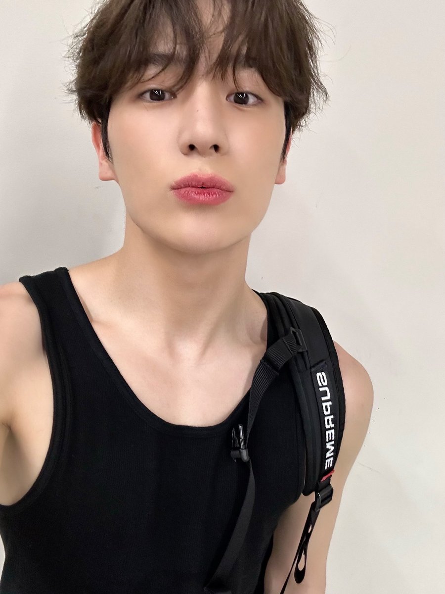 Plum012486's tweet photo. 착한아기곰아띠가보고시퍼.. 
🥲 https://t.co/zskP8FaFcx