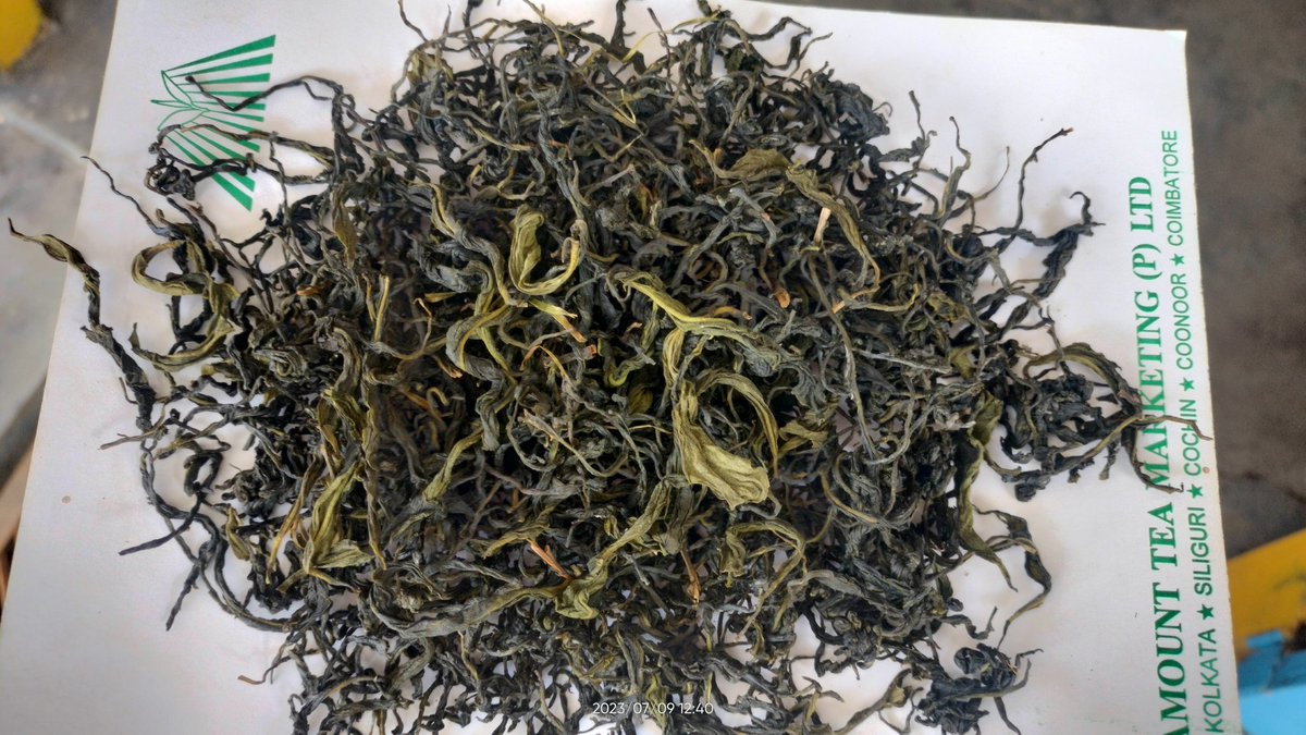 PHUKON0w's tweet photo. Hand made Green Tea 
#Greentea #tea #assam https://t.co/ZPVGDZWLIa