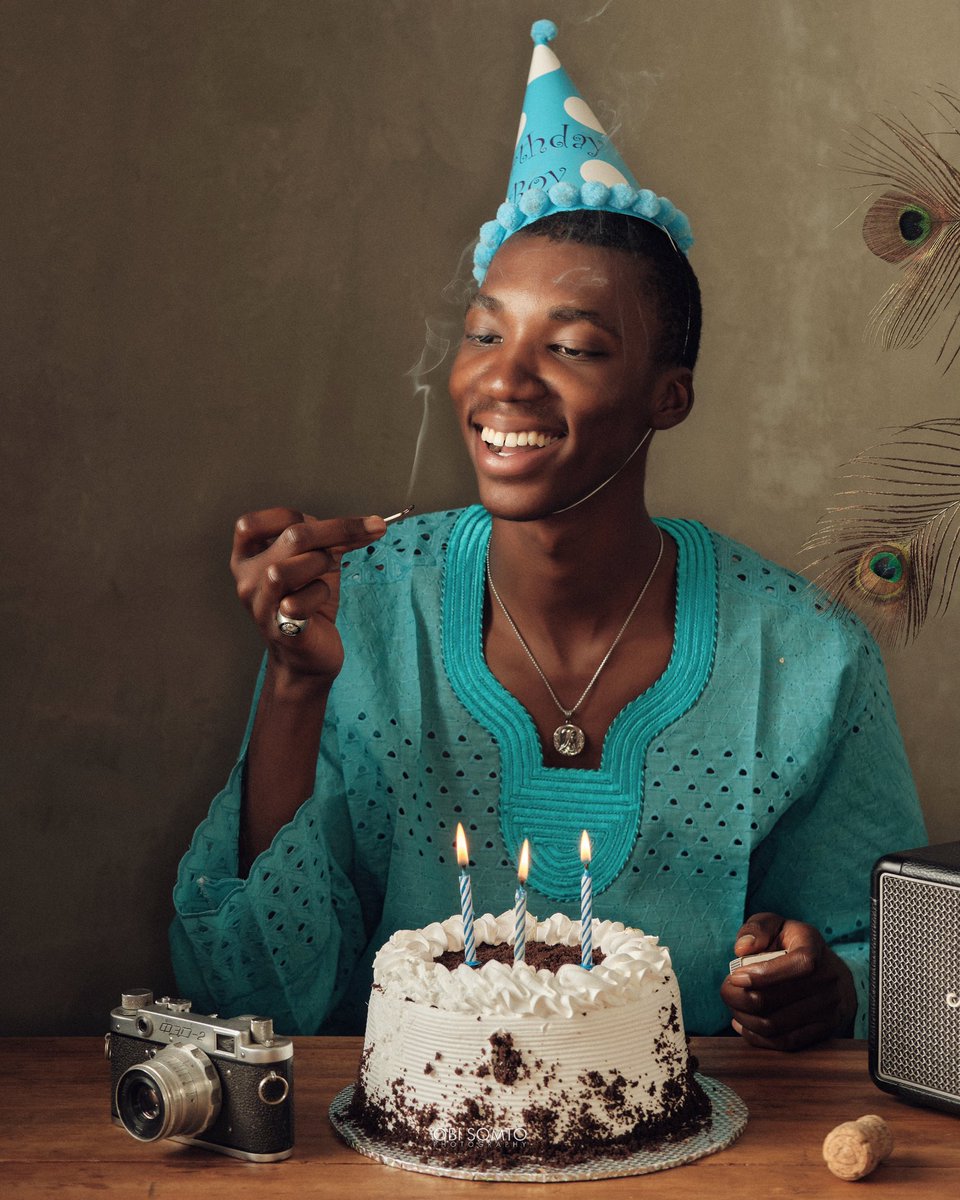 Mr. Láyí tweet media