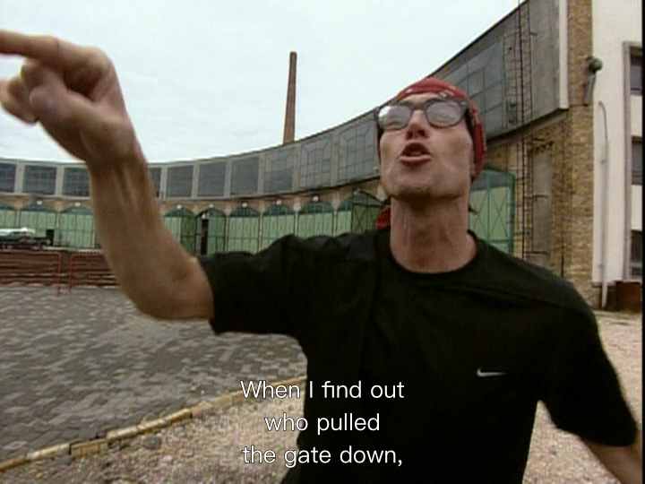 VernMei's tweet photo. Recently rewatch #AmzingRace 6, the first-ever Superleg episode, from Germany to Hungary. We had the best driving drama courtesy of Trabant 601, a Midnight train to Budapest cliffhanger, Hungarian spicy soup vomit, and Freddy's angry in Hungary scene. These were all epic! https://t.co/h8jw3DEZdj