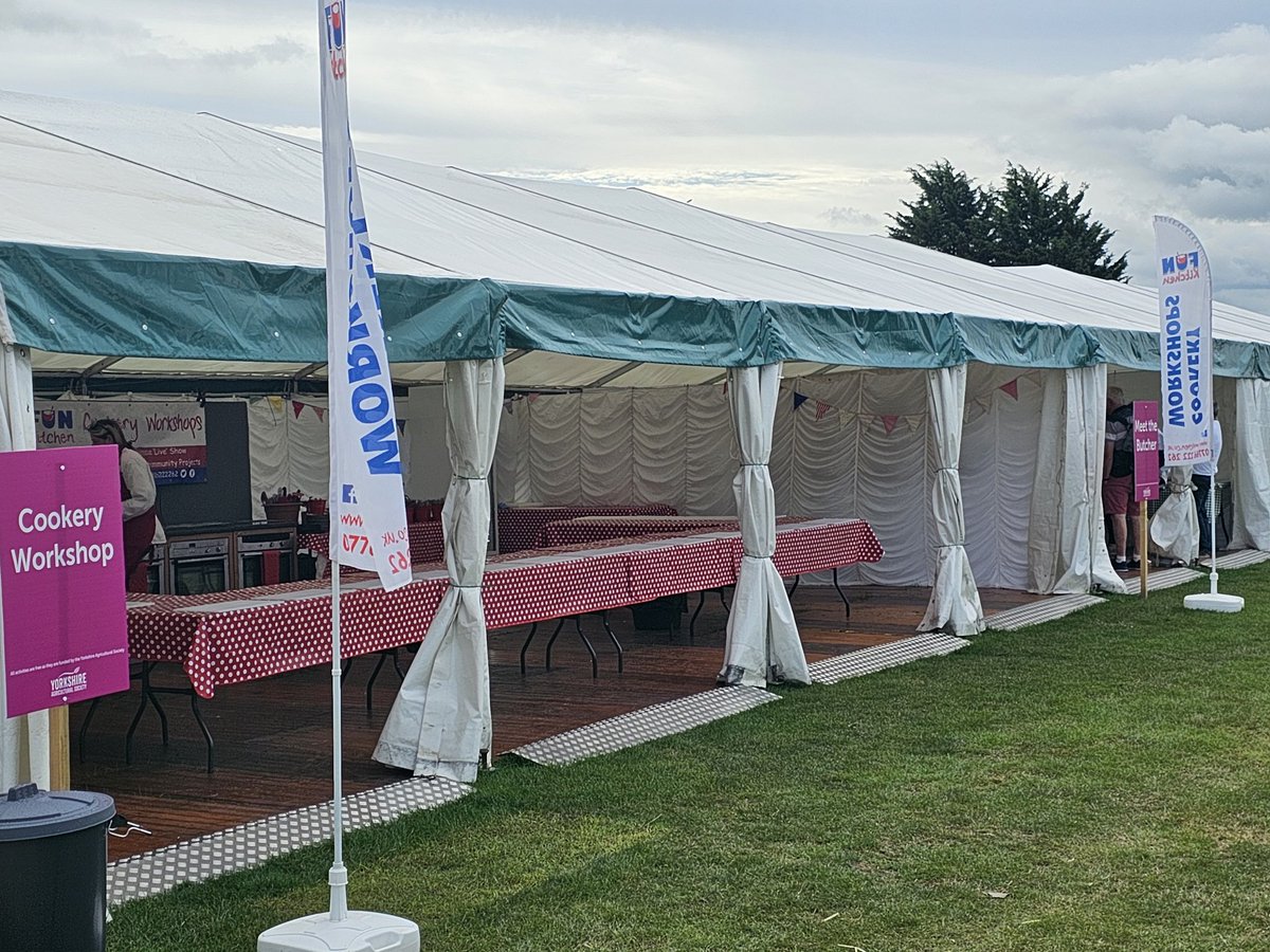 FunKitchenDevon's tweet image. All set for four Fab Foodie days @greatyorkshow in the Discovery Zone. Come along and join the FREE hands on workshops