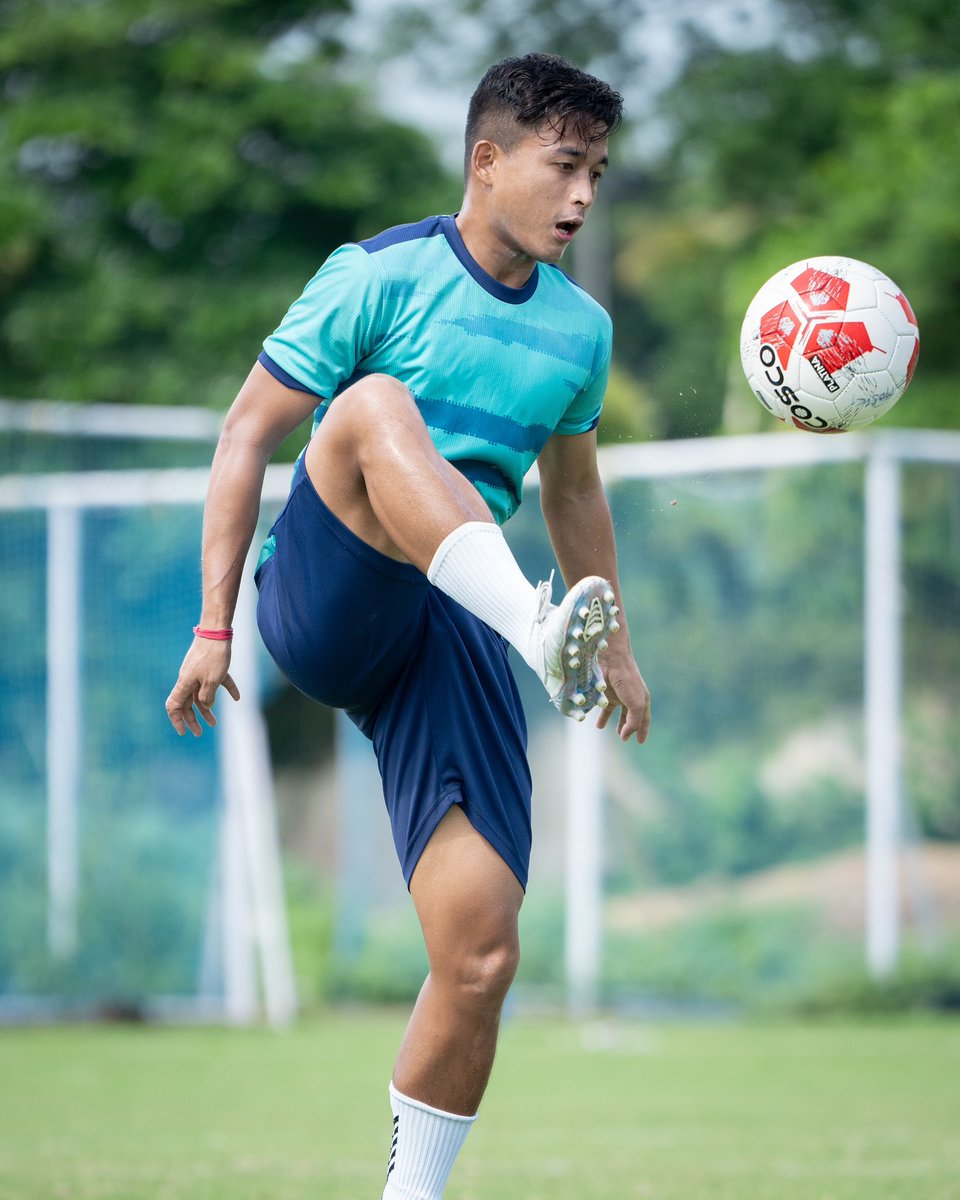 mohunbagansg's tweet photo. Work put in ahead of tomorrow’s CFL clash vs Tollygunge Agragami 💪

#MBSG #JoyMohunBagan #আমরাসবুজমেরুন https://t.co/OdiGnhJvjM