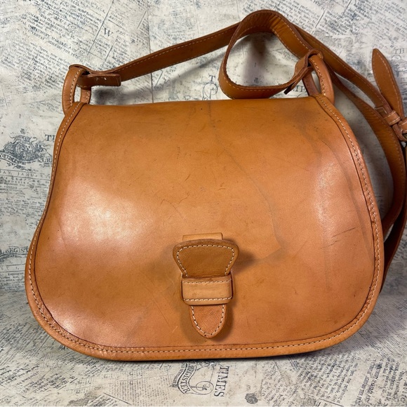 So good I had to share! Check out all the items I'm loving on <a href="/Poshmarkapp/">Poshmark</a> #poshmark #fashion #style #shopmycloset #wholesale #bananarepublic: posh.mk/Mnpi8BUhlBb