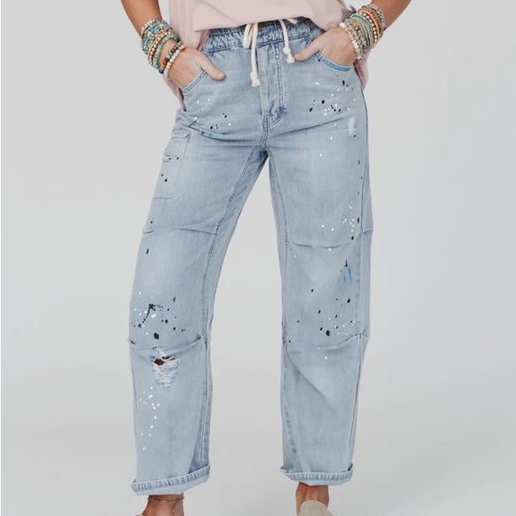 dallemand21's tweet photo. So good I had to share! Check out all the items I'm loving on @Poshmarkapp from @Jade80065040 #poshmark #fashion #style #shopmycloset #threebirdnest #athleta: https://t.co/z0KCEUtxys https://t.co/tgionnKBEW