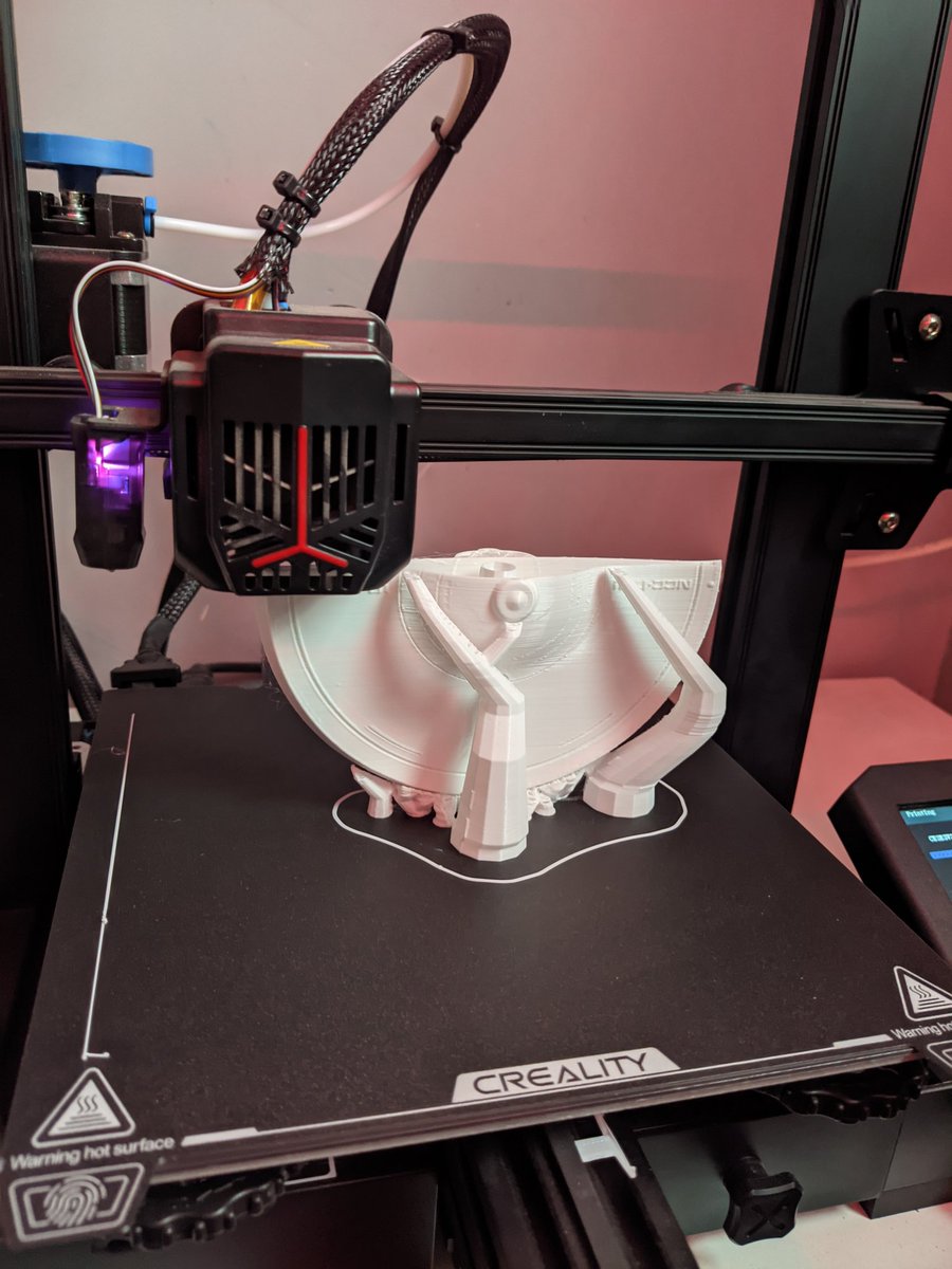 RaichuThe's tweet photo. Everything is going along for now. I need to print 12 more prints for Enterprise. Also, phaser. https://t.co/rBHAKSzNo9