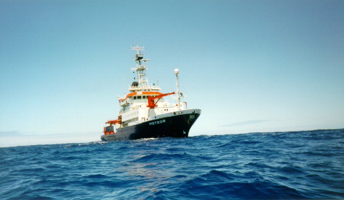 In 1997, I was able to work for the first time as a doctoral student on the research vessel METEOR (3). Today is the keel laying for the new FS METEOR (4). An era continues... <a href="/GEOMAR_en/">GEOMAR_en</a> <a href="/Ostseeforschung/">Leibniz_IOW</a>