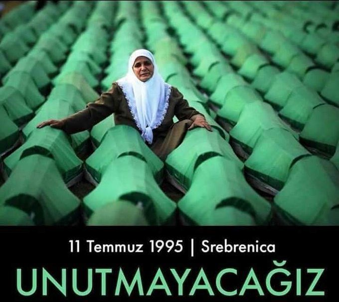“Ne yaparsanız yapın, soykırımı unutmayın. Çünkü unutulan soykırım tekrarlanır.'

Aliya İzzetbegoviç 
#Srebrenista 
#SrebrenitsaKatliamı