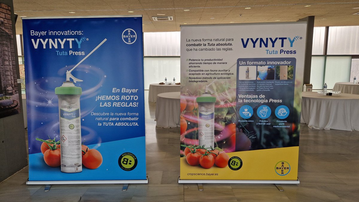 Bayer4CropsES's tweet photo. ¡Buenos días! 👋

Nos encontramos en el Palacio de Congresos de Cabo de Gata para presentar una nueva solución biológica que va a romper las reglas en el control de la Tuta en tomate de invernadero. 

¡Síguelo en directo a partir de las 11h! #️⃣ #VYNYTYtuta https://t.co/tY1x06f5cC