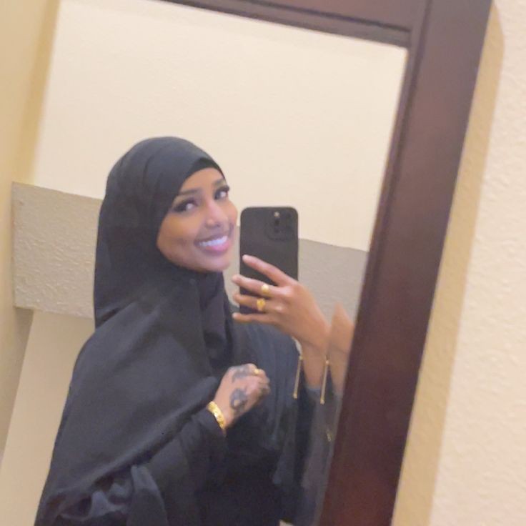 Anna (@ebony1832681702) on Twitter photo 