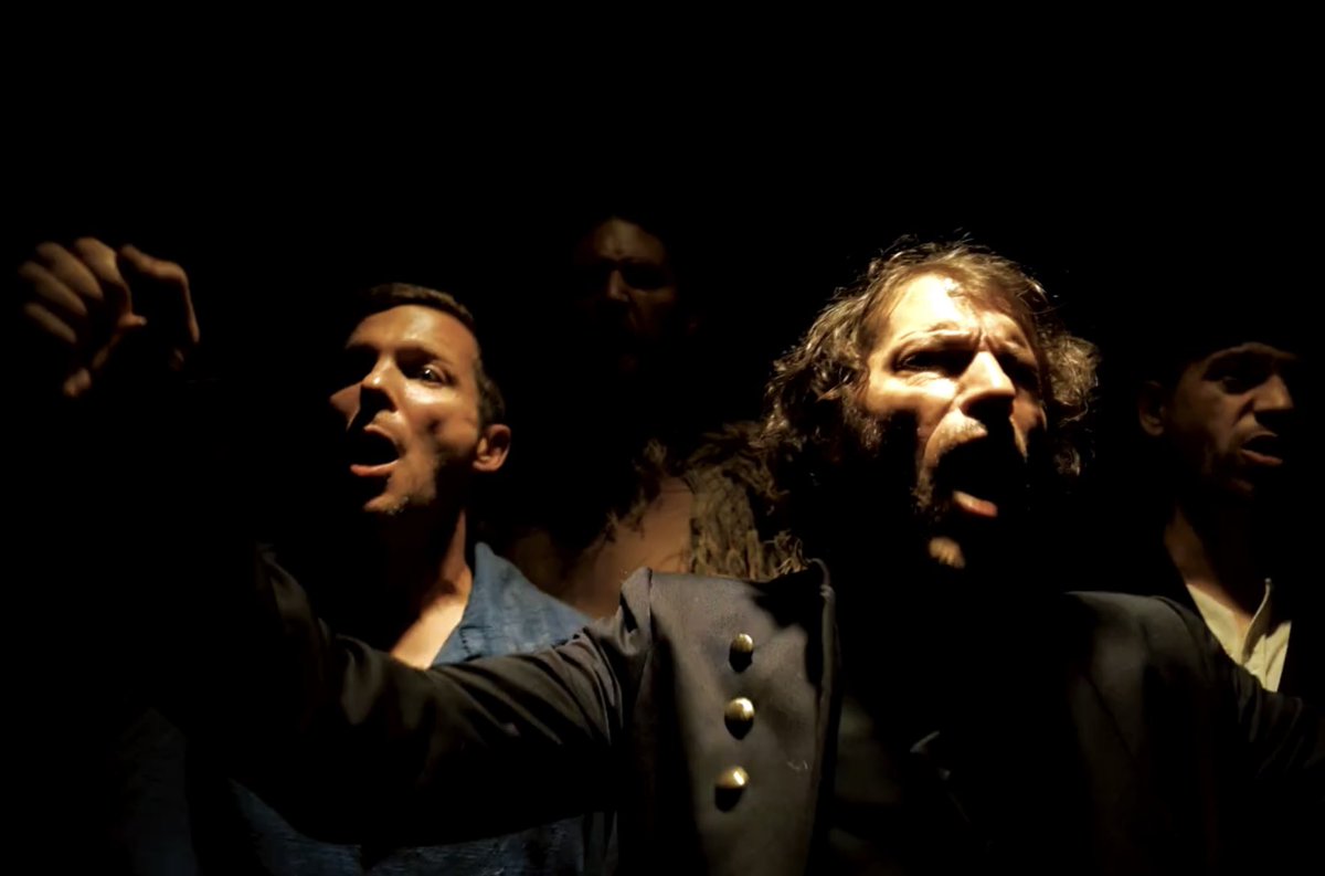 EspaceStMartial's tweet photo. 📷 PHOTO DE SPECTACLE 📸 

 À 19h 00 découvrez : 

🚨 Moby Dick 🚨

Production : Les Vagabonds

#festivaloffavignon #off23 @festOffAvignon #theatre #theatrecontemporain #avignon https://t.co/LTLwjEPN8W
