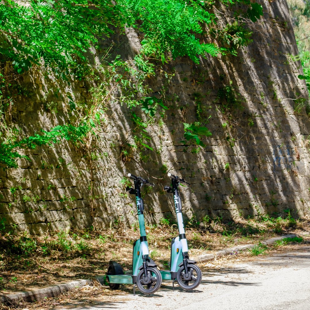HoppGreece's tweet photo. Μετακινήσου άνετα και οικονομικά!!
🛴💙Let's Hopp💙 🛴
📲https://t.co/2J22EXzQnW
#hopp #hopp_Greece #ebikes #escooters #micromobility #kifisia #voula #vari #vouliagmeni #varkiza #preveza https://t.co/Vh3ptAOs88