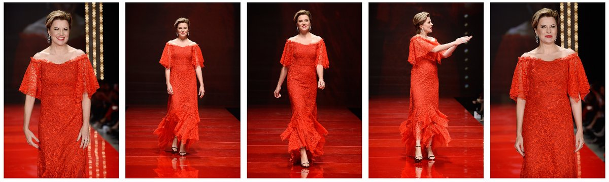 February 9, 2017 -  #LucyLawless at the American Heart Association's #GoRedForWomen #RedDressCollection event, where top designers, models and celebrities show their support for women's heart health during New York Fashion Week.❤️@RealLucyLawless #Missyou #loveU ❣️