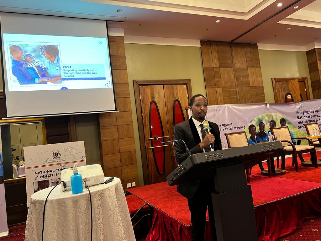 Filimin Niyongabo (@nfilimin) on Twitter photo I recently had the opportunity to talk about the role of academia in strengthening Community Health at the #CHWs stakeholders breakfast meeting organised by <a href="/m2mtweets/">mothers2mothers</a> Uganda. I shared experiences & lessons from vast research and several projects conducted by <a href="/MakSPH/">Makerere University School of Public Health</a> among CHWs I recently had the opportunity to talk about the role of academia in strengthening Community Health at the #CHWs stakeholders breakfast meeting organised by <a href="/m2mtweets/">mothers2mothers</a> Uganda. I shared experiences & lessons from vast research and several projects conducted by <a href="/MakSPH/">Makerere University School of Public Health</a> among CHWs
