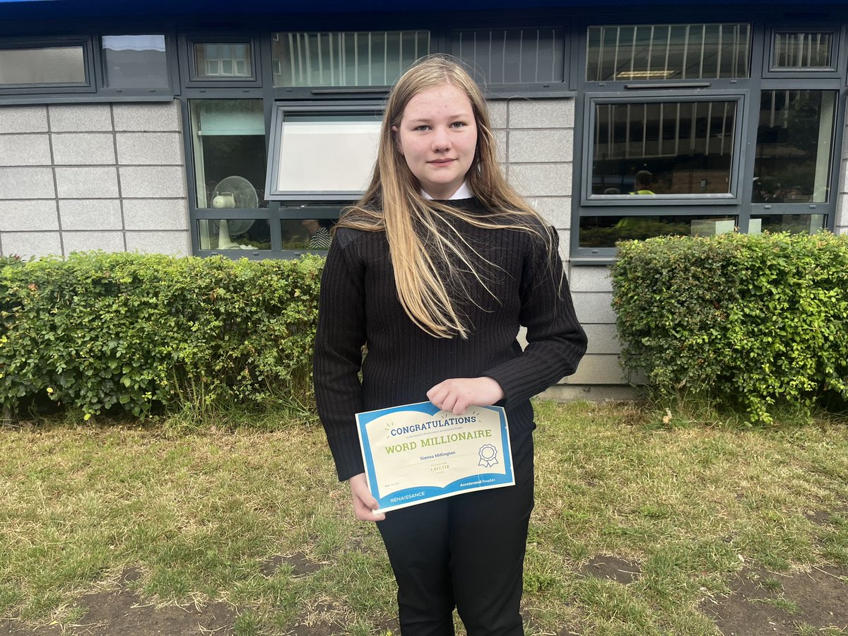 LRC_HTHA's tweet photo. Sienna M (Year 7) has worked so hard this past week, last week she was on 830,000 words and this week has achieved 1,017,118 words! Congratulations on becoming a word millionaire Sienna! ✨ https://t.co/08kXjcgRIe