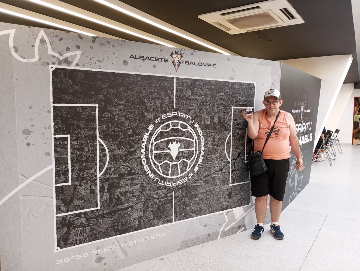 Davichin87's tweet photo. Una nueva temporada a tu lado, viejo amigo! @AlbaceteBPSAD https://t.co/1aJO6vWOSm