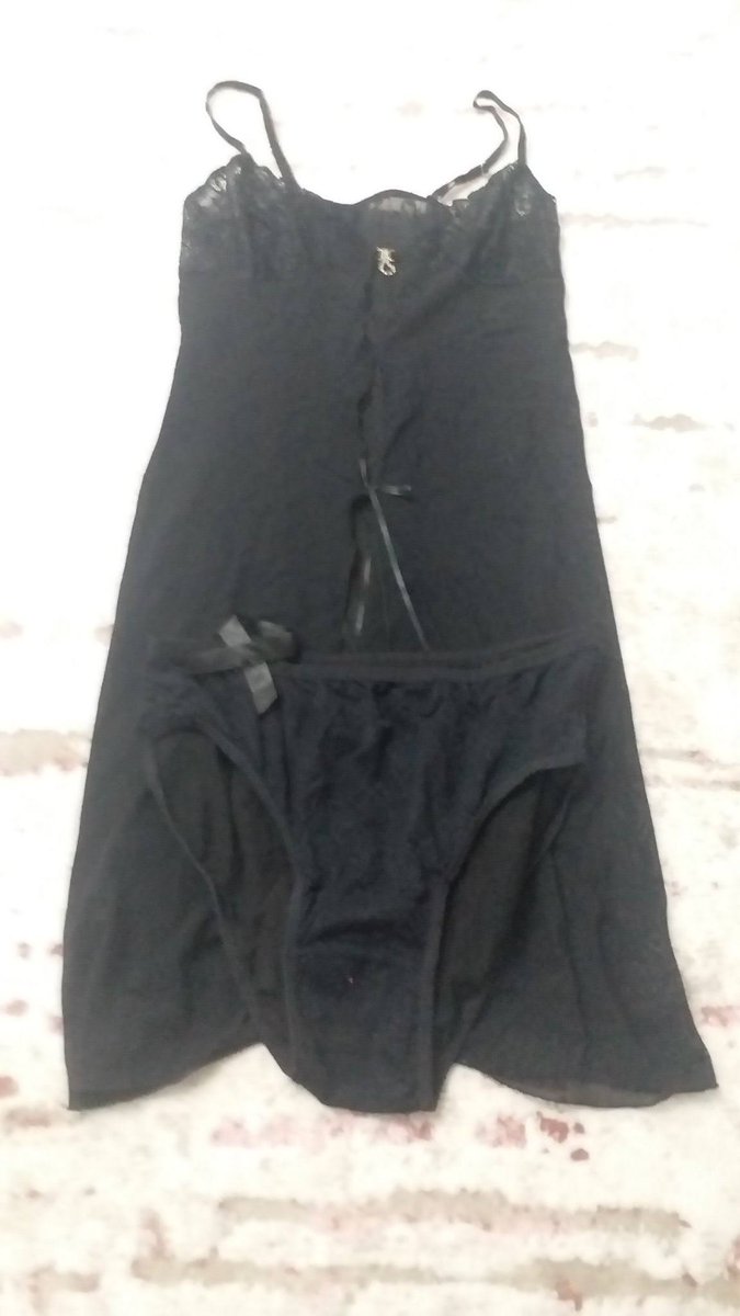 Satılık CD kıyafetleri 350 tl