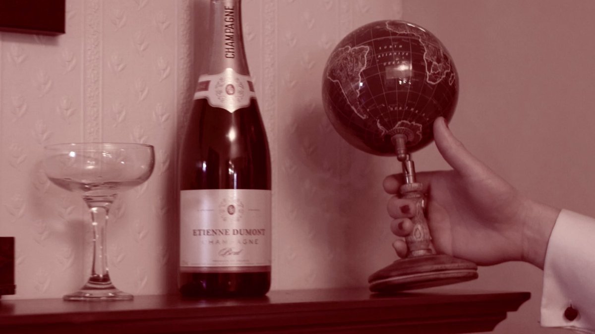 🧠🦍 'mcmx. drawing room' // 19//07//23 //