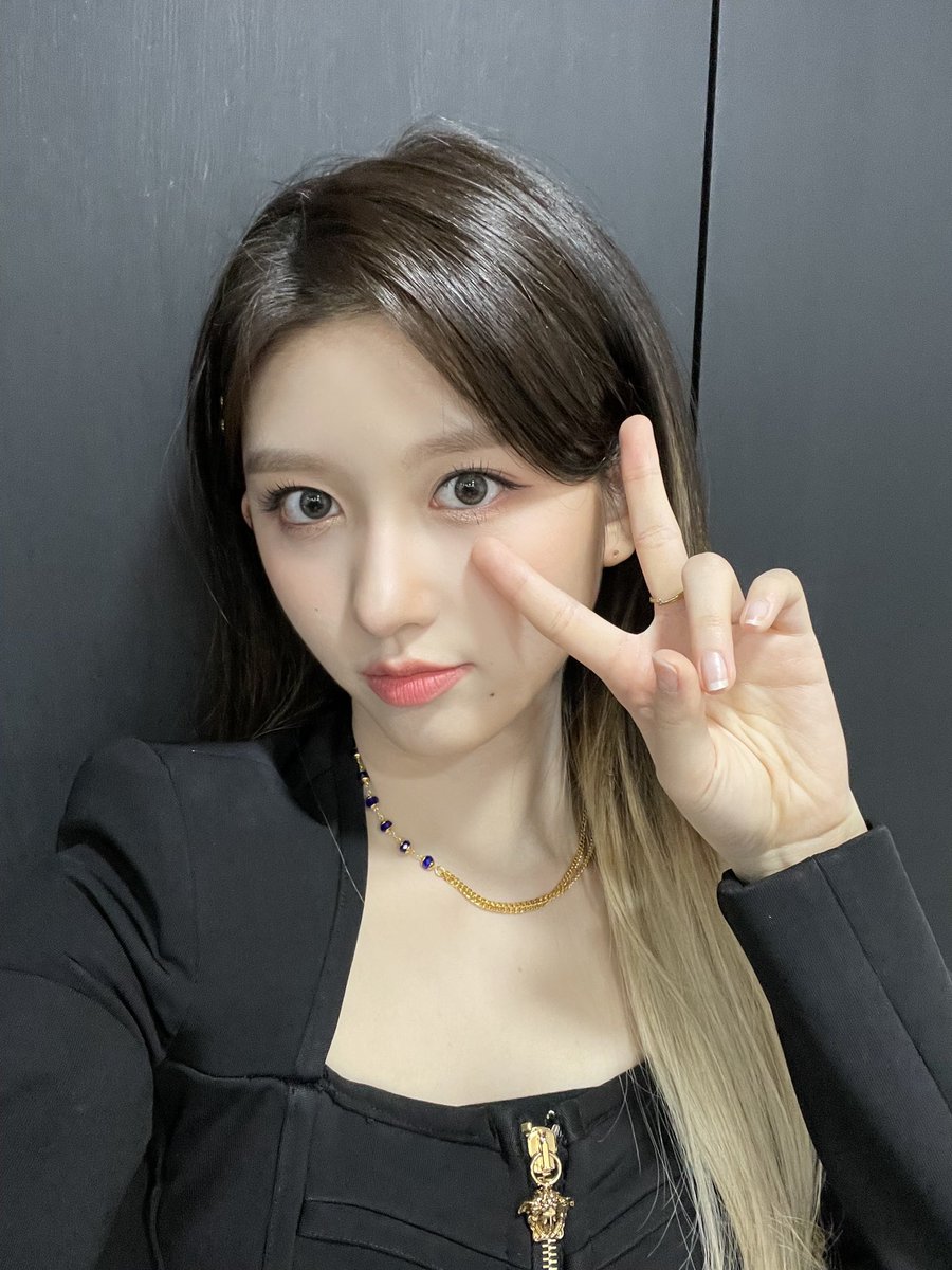 Me uní al #je͜͡𝕒𝑙𖦹u𝕤·𝕔rē𝕨 por una simple razón y esa es la de hacer feliz a mi niña Sara, porque la #𝕨i𝕔k𝕖d𖠇𓈒࣪𝑘i𝕥t𝐲 salió bastante consentida aunque no lo crean y sé que #𝚑a𝐭e᭬r𝕠𝚍r𝕚gⱺ será mi nueva canción favorita.

𝚍on'𝕥 𝕔all 𝘮e =͟͟͞♡ #𝙸ri𝕤