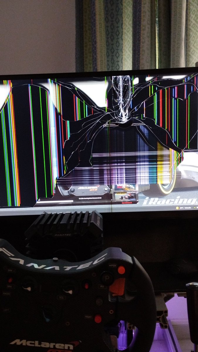 Me saltó un chino del coche de delante