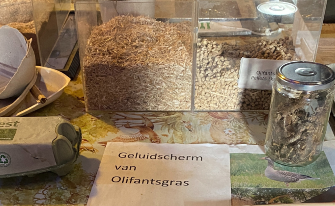 In de ochtend code rood vanwege de zomerstorm, maar in de middag werd het rustiger en kon de bijeenkomst van…>> schenkmakelaars.nl/share-meets-in…

#SchenkMakelaars #Bedrijfsmakelaar #founder #ShareMeets #duurzaam #miscanthus #duurzaambouwen