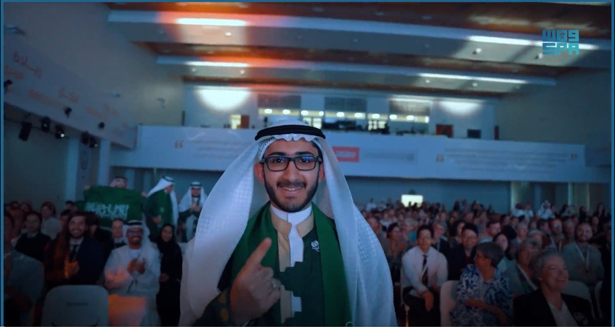 بكل اعتزاز وافتخار، تهنئ #عشيرة_الرمضان بالسعودية والخليج بخالص التهاني للأرحام من عائلة الخليفة بمناسبة تحقيق الطالب/ علي محمود الخليفة الميدالية البرونزية🥉
ضمن #المنتخب_السعودي_للأحياء في #أولمبياد_الأحياء_الدولي

جعل الله الفوز حليفه الدائم في حياته العلمية والعملية
<a href="/suzradi/">سوزان الرمضان</a>