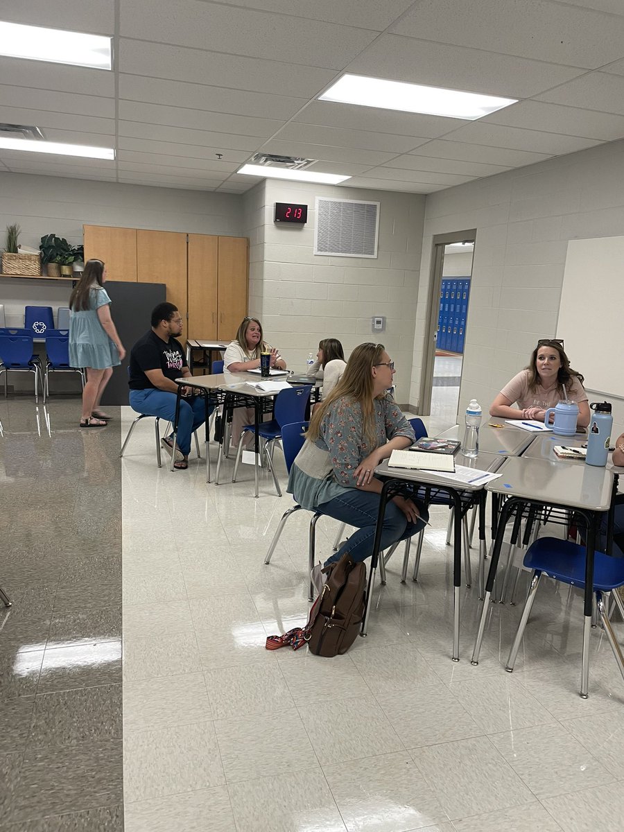 Kate Elmore tweet media