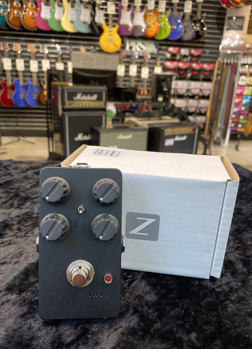 mikiame's tweet photo. Zahnrad / INVERSION✨

読み方はツァーンラートのインバージョンです🤗

店頭にて試奏可能です🎸

商品の詳細はこちらから✅
https://t.co/mPRzirosAY

#zahnrad
#lnversion 
#mikigakkiamericamura https://t.co/xkdsA3Cdvz