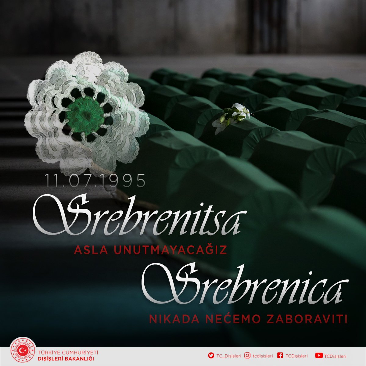 28. yıldönümünde, #Srebrenitsa Soykırımı’nı bir kez daha şiddetle lanetliyoruz. Şehitleri rahmetle anıyor, ailelerinin acılarını paylaşıyoruz. 
#BirDahaAsla