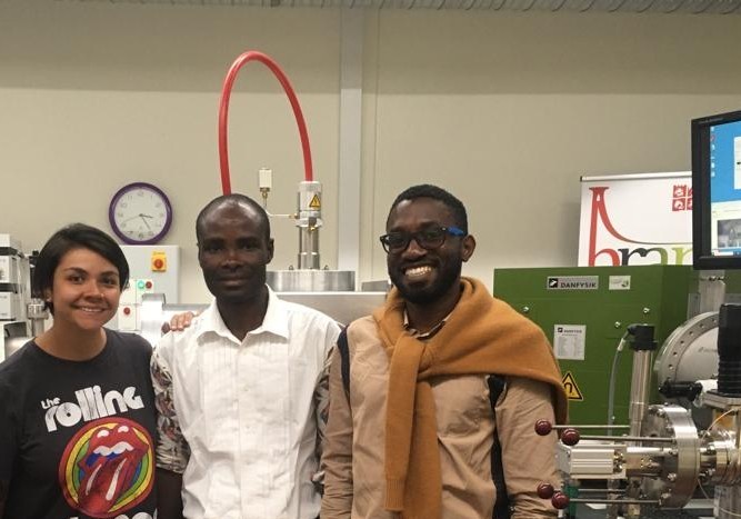 It was a pleasure to host Paola Alarcon, Michel Mbasi and Charles Jjuuko, TroPeaCC team members from Colombia, DRC and Uganda, as visiting students in Exeter for a month. Fun and busy times with workshops and labwork. Thanks a lot coming and sharing your knowledge and enthusiasm!