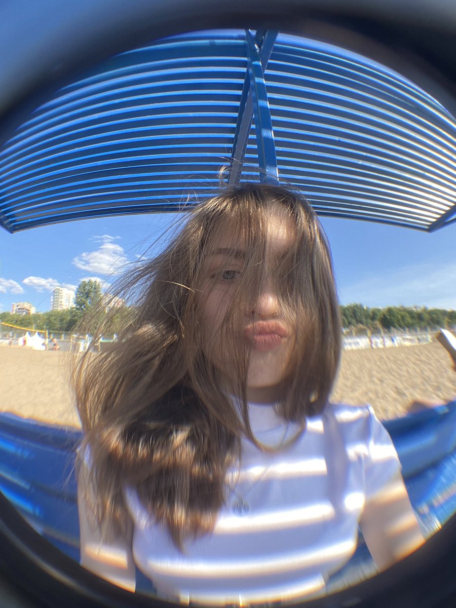 VPOSKANNAYA's tweet photo. ☀️ https://t.co/XhnjQPsM3V