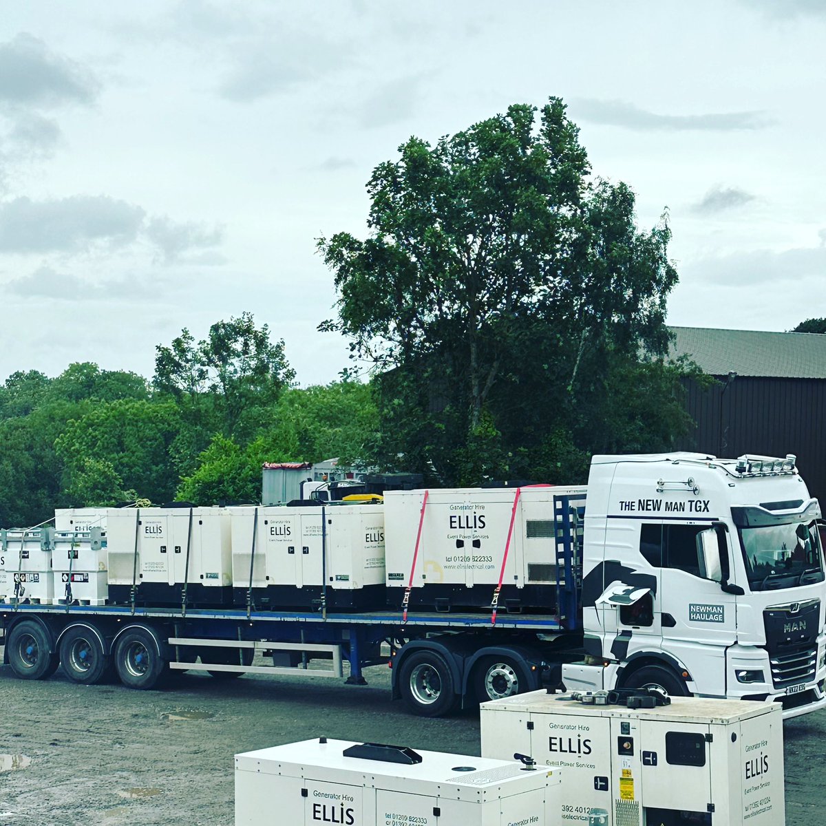 EllisGroup's tweet photo. #generators #generatorrental #stagev out of the yard from our #exeter depot all with our #partner #familybusiness
For all of your #generatorhire in #devon #cornwall be that an #event #festival #utility #business we are here for you one ☎️ does it all 
01209822333 / 01392401234 https://t.co/SK1hRf4Y5c