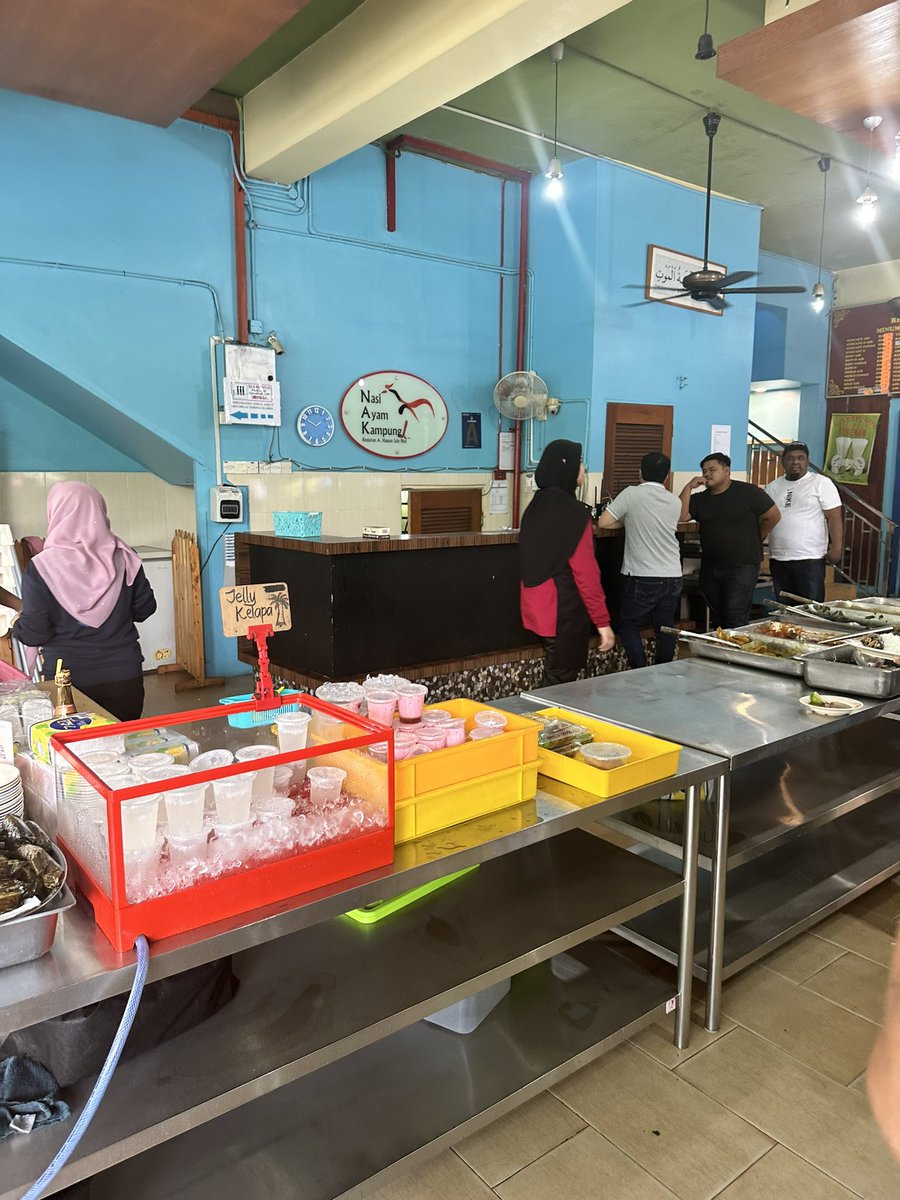 Best lunch kt sini .. puas hati