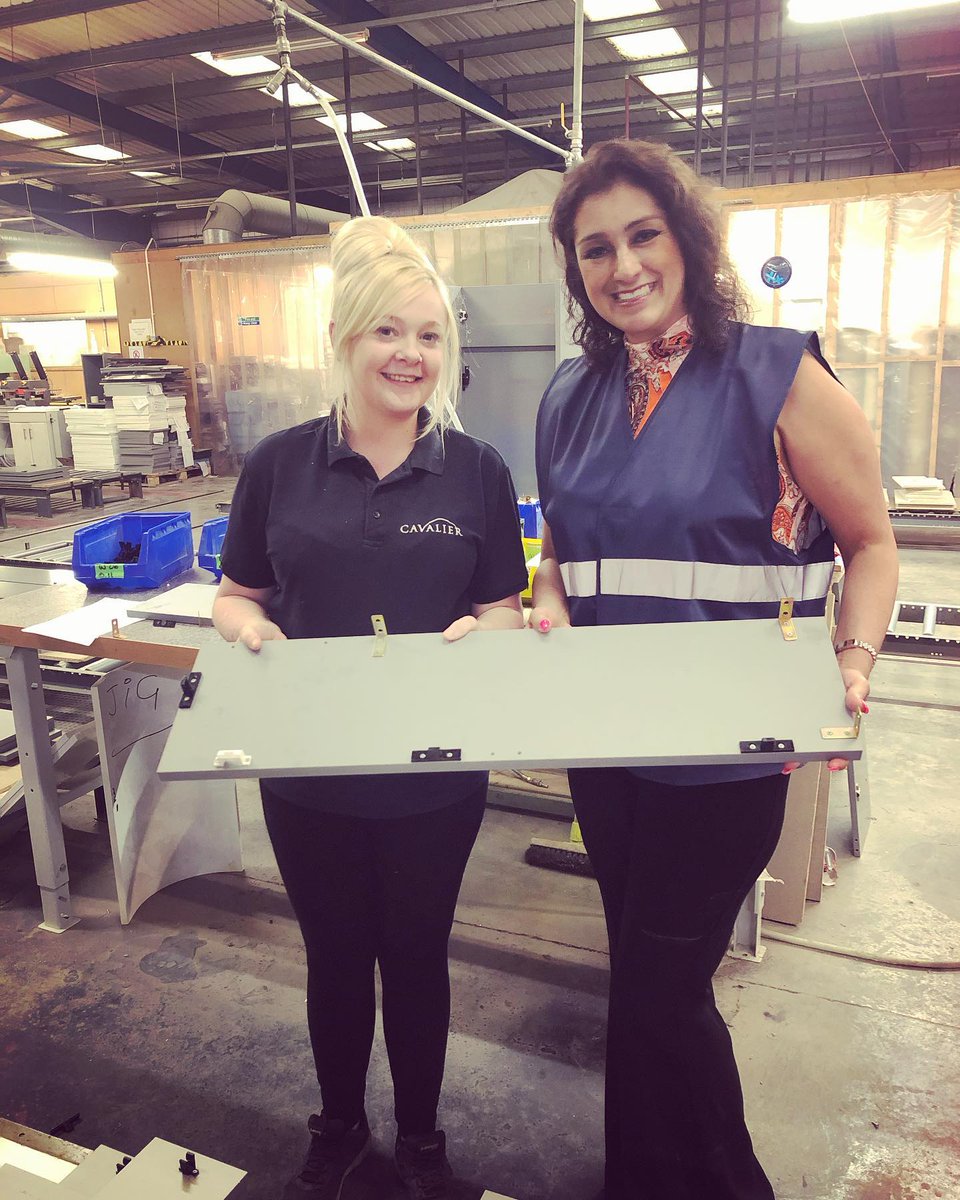 #Aquadart supports #WomenInManufacturing
Great to meet Rebecca in #Aquadart #Yorkshire where she manufactures our #Bathroom #furniture range #Elation
I was amazed to learn all the #BathroomFurniture range is not flat packed and  got all the #BespokeTechnology 
#MadeinBritain