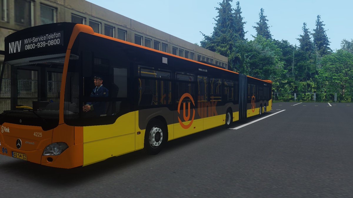 Hey @UOV_info, ik heb jullie Stijlwijzer voor komende concessie eens doorgekeken, en deze eens toegepast op de Mercedes-Benz Citaro CapaCity (wagen 4225). Onderstaande foto's zijn het resultaat.