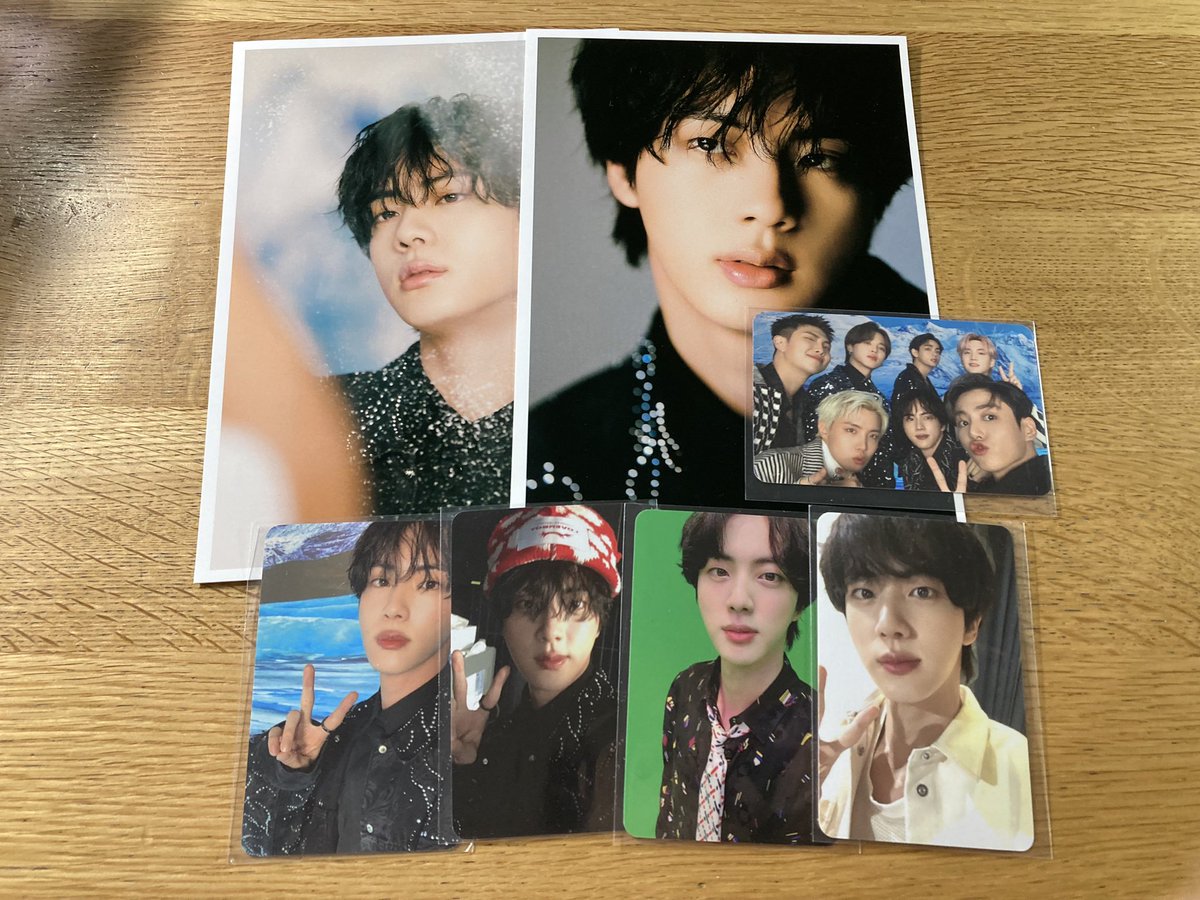MMMkoukanaka's tweet photo. BTS  トレカ　ポストカード　グッズ　買取　取引

【譲】　ジン　DCON  
【求】　買取

基本まとめてのお取引です！
あまりレートがわからないためご希望額をご提示して頂けると幸いです🙌🏻

都内手渡しもしくは郵送でのお取引です🙇‍♀️

お気軽にDM・リプでお声がけください！ https://t.co/Z6qgWQCDB1