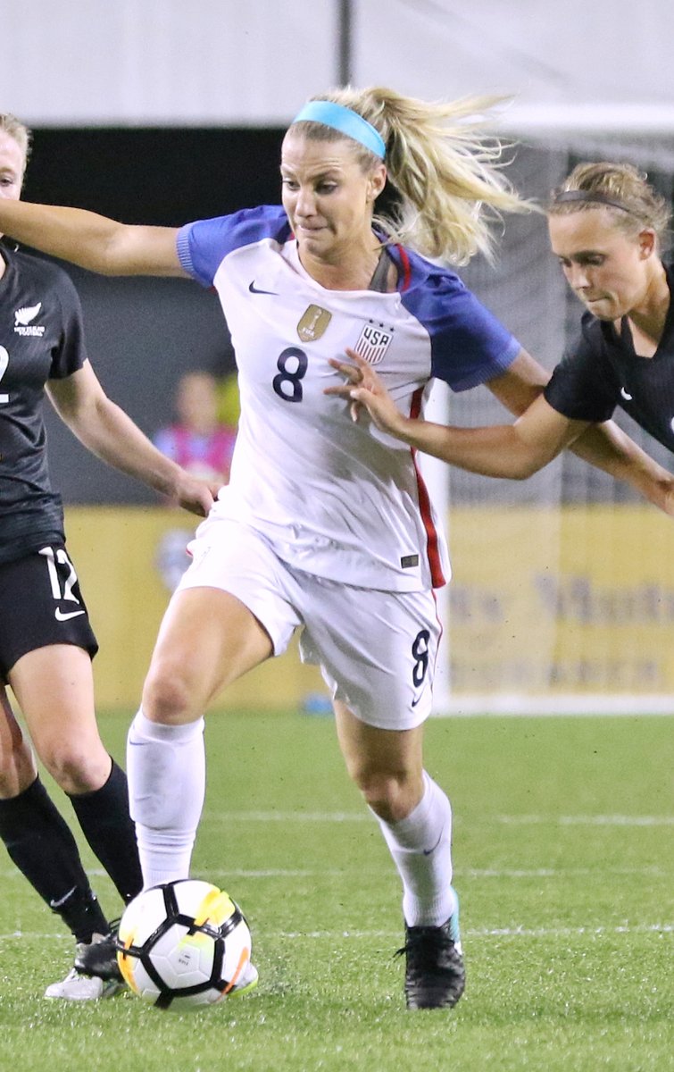 One of the world’s best players, Julie Ertz has made 118 appearances for her country since 2013, scored 20 goals and won the last two World Cups in 2019 and 2015 with the USA.
Yet she admits that she needs inner strength and that has always come from her relationship with God. https://t.co/F1aj7zg5v9