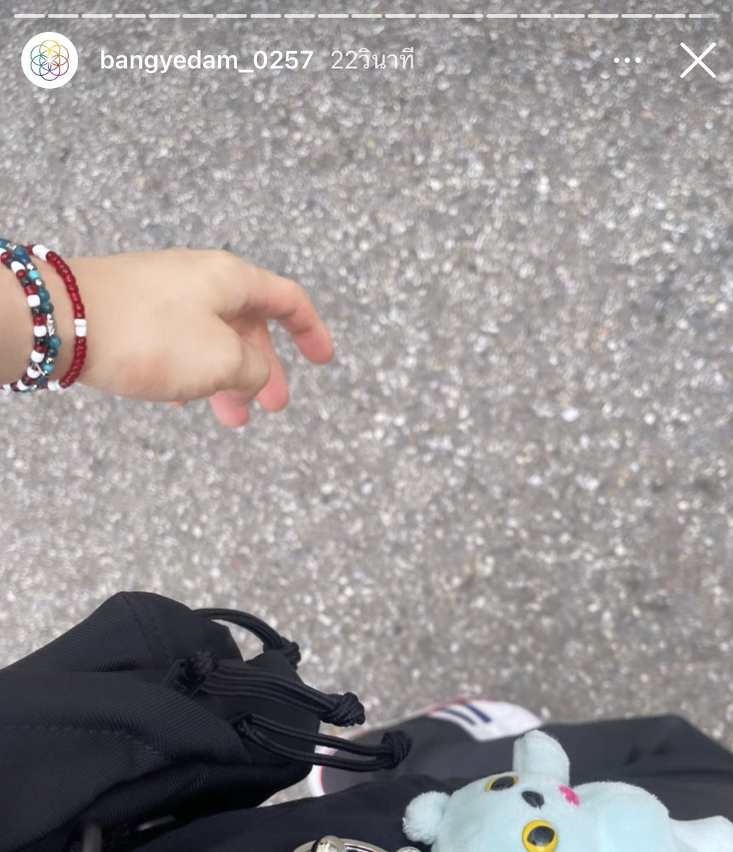 mamxrr_'s tweet photo. พร้อมส่ง✅

🪸กำไลลูกปัด เส้นละ 15 บาท

📮flash 25.-

#ลูกปัด #กำไลลูกปัด #รับทําของแจก #รับทําgiveaway https://t.co/UeJkkkhcDr